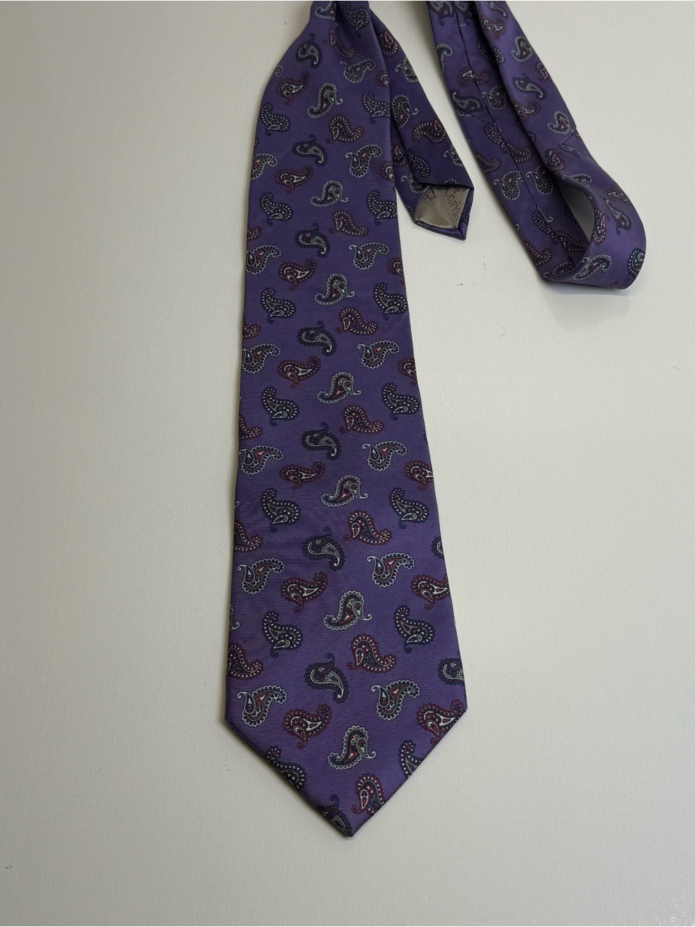Christian Dior Italy Mens Neck Tie Silk Purple Paisley USA Luxury READ